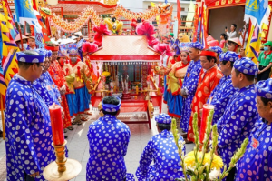 Lễ hội nghinh ông ở Cà Mau