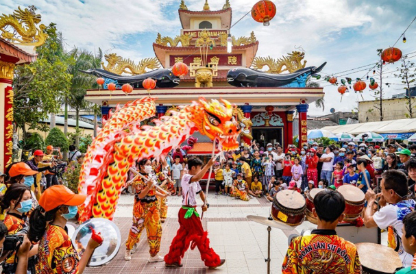 Lễ hội nghinh ông ở Cà Mau
